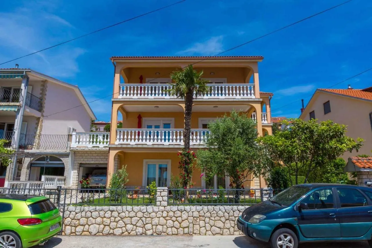 Two-Bedroom Apartment In Crikvenica XI