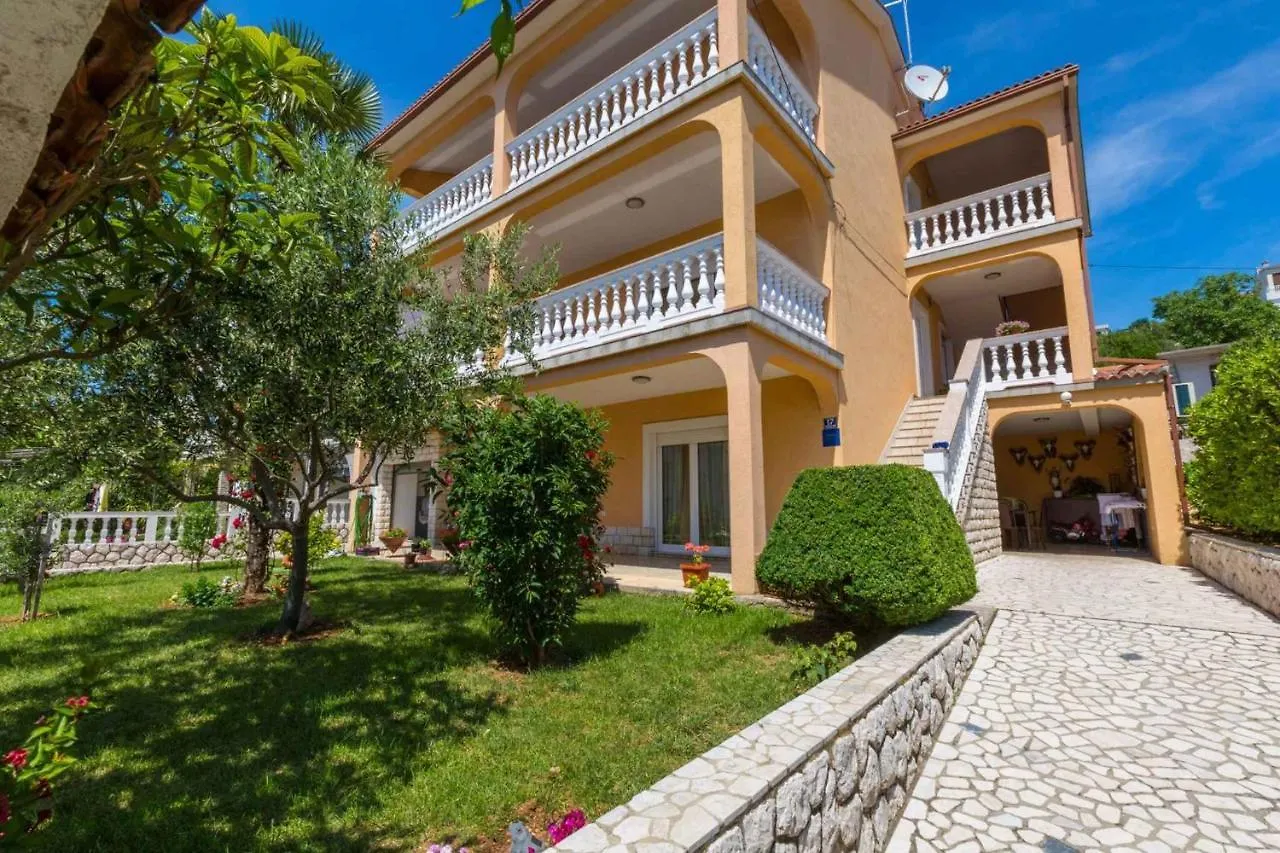 Two-Bedroom Apartment In Crikvenica XI