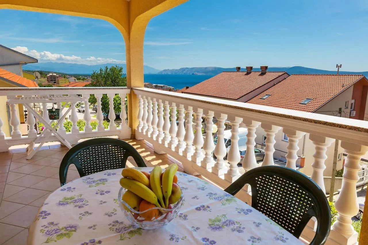 Two-Bedroom Apartment In Crikvenica XI
