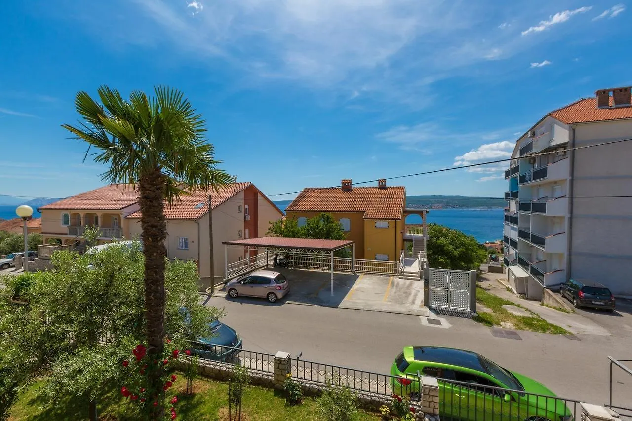 Two-Bedroom Apartment In Crikvenica XI