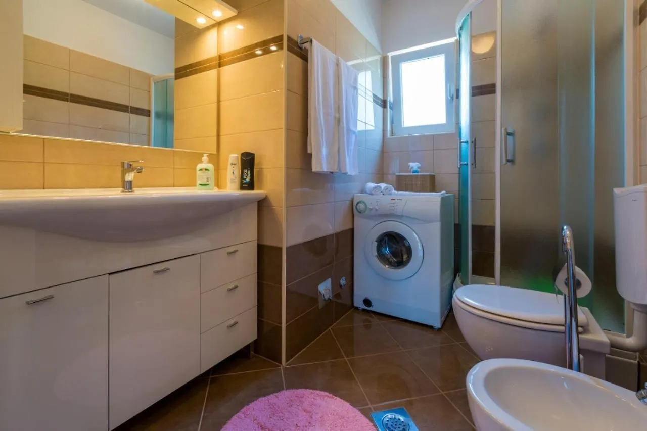 Two-Bedroom Apartment In Crikvenica XI 0*,  Chorwacja